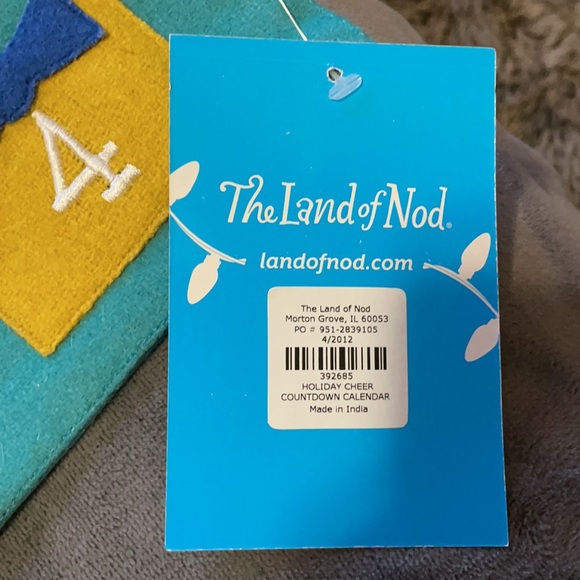 Land of Nod-Holiday Cheer Countdown Calendar - Picture 2 of 7